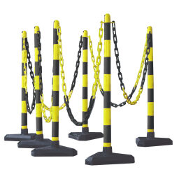 Barriers combination kit 6 uprights with triangle plate, complete with 10 m chain and hooks (black/yellow) 
