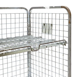 Used order picking trolley with 1 shelve (detachable)