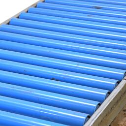 Used roller conveyor with plastic rollers without edge