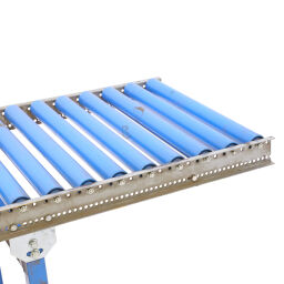 Used roller conveyor with plastic rollers without edge