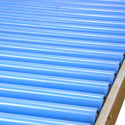 Used roller conveyor with plastic rollers without edge